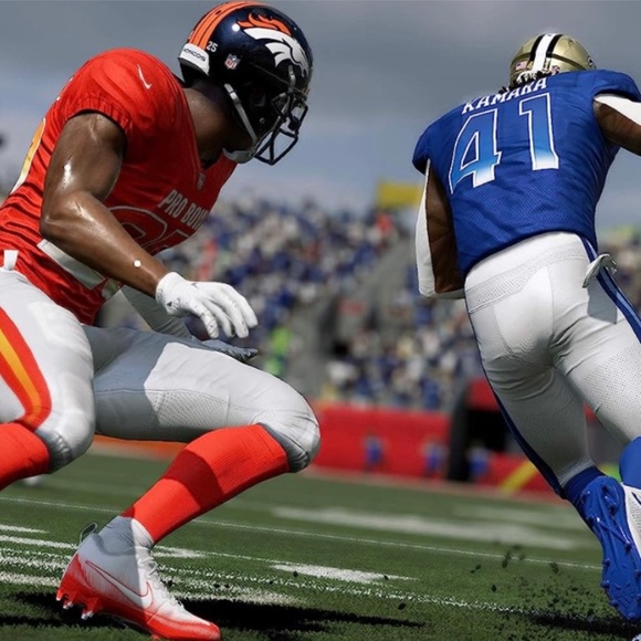 Xbox One Madden NFL Bundle of 3 Video Games: Madden 15 16 and 20 - Picture 10 of 11